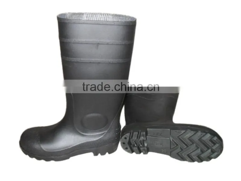 White PVC wellington boots with steel toe