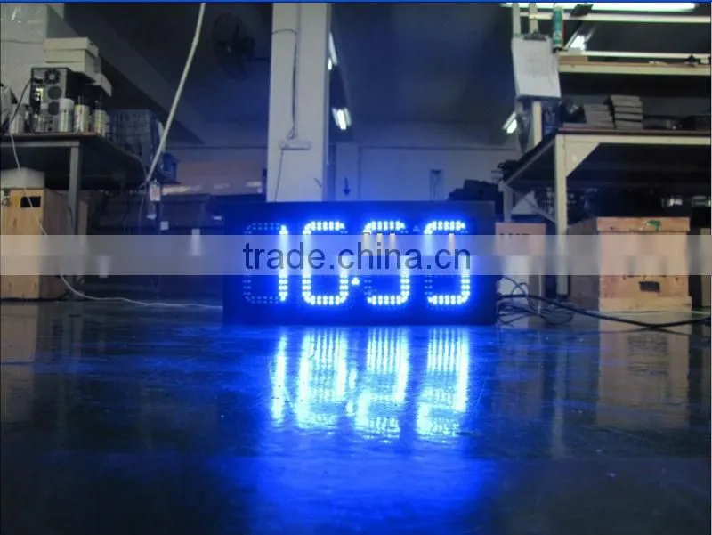 High light intensity outdoor led time temperature display