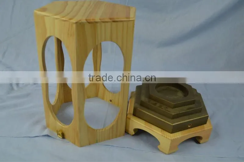 unique shape solid wood wine shelf