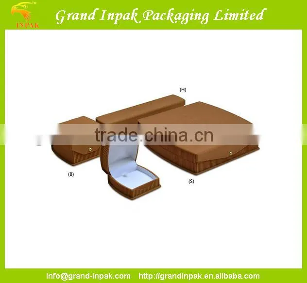 High Quality Flocking Jewelry Set box with hinge and golden lock