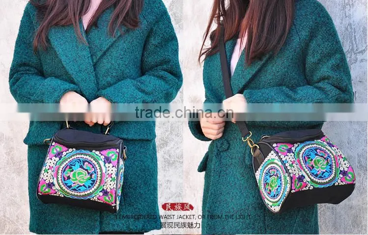 Supply embroidery canvas messenger bag shoulder bags for women