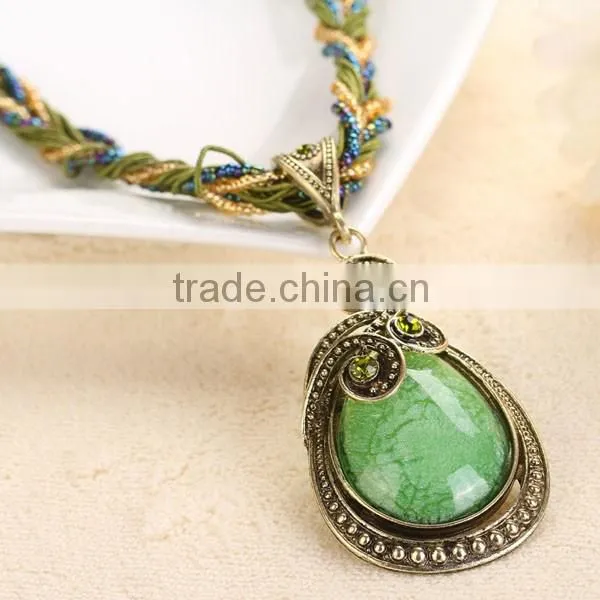 Women Vintage Water Drop Stone Pendant Necklace