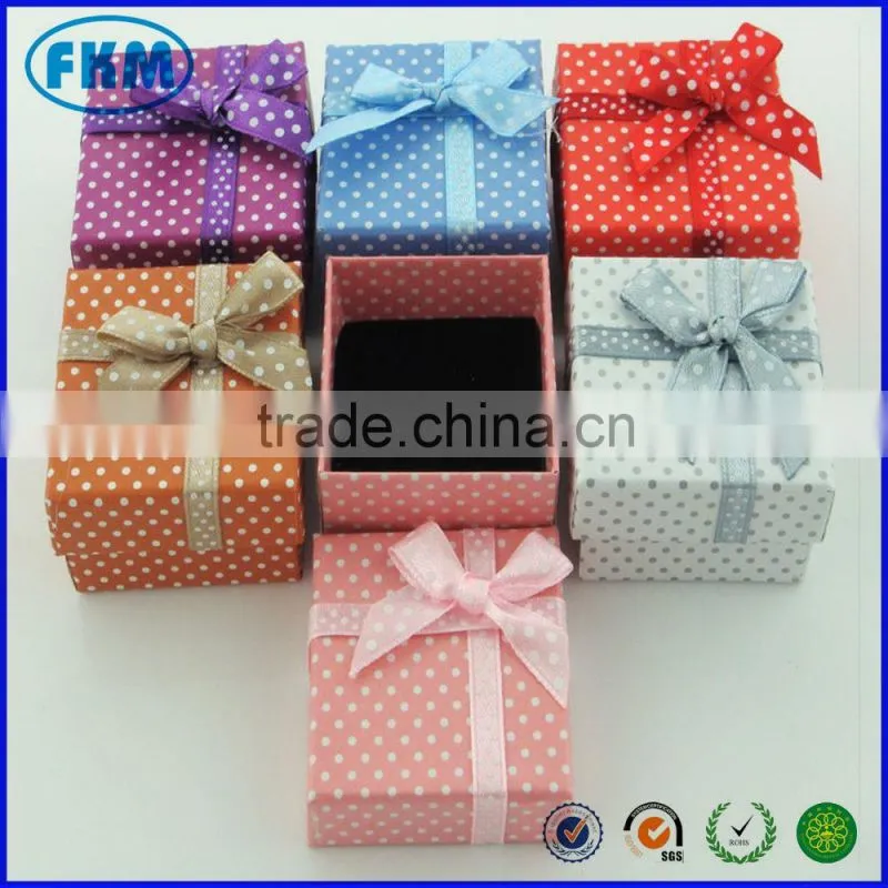 Ribbon Closure Paper Jewelry Box