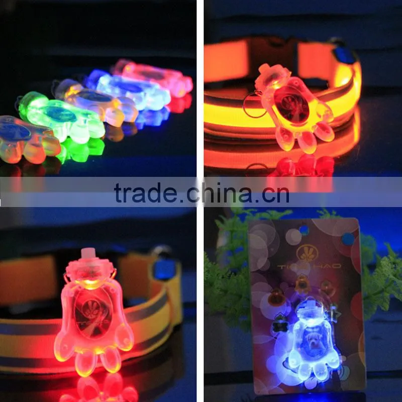 Pet Supplies Wholesale Pet Signs Cool Led Light Foot Shape Dog Pendant Luminous Pendants