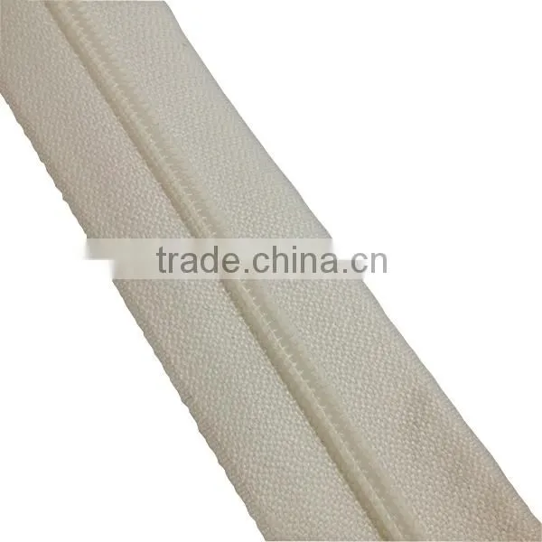 weldable waterproof zipper