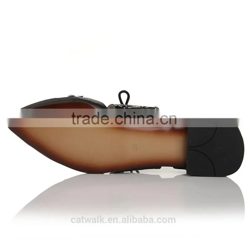 Charming woman shoe 2015 flat lady shoes Elegant Lady Shoes Woman with stud