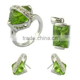 2013 Fashion Jewelry Green Gemstone Setting Jewelry Set