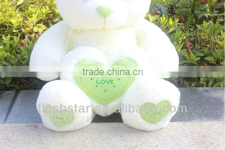 Lovely Romantic polar bear with love heart/stuffed plush toy lovely teddy bear