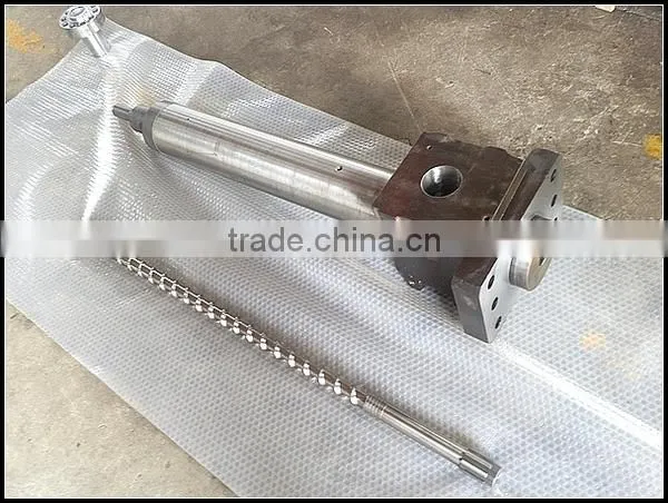 nitriding blown molding screw barrel