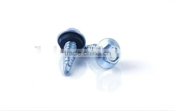 Self drilling screws DIN7504