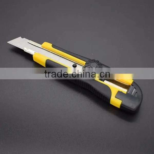 high quality ABS + rubber handle utility knife