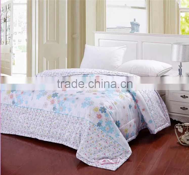 2015 Hot selling vintage indian sari Reversible Printed patchwork quilt Bedding Comforter Set for hotel