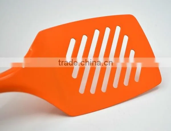 Top selling Factory Price paint spraying stainless steel pancake slotted turner