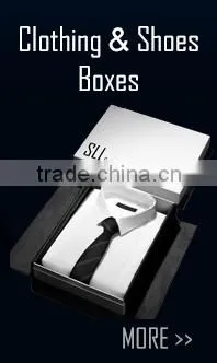 red gift boxes with lids