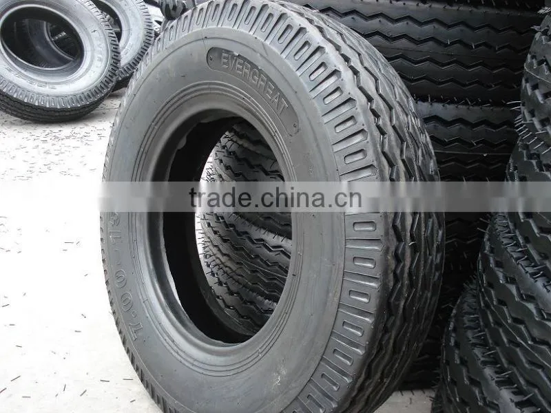 light truck tyre700-15