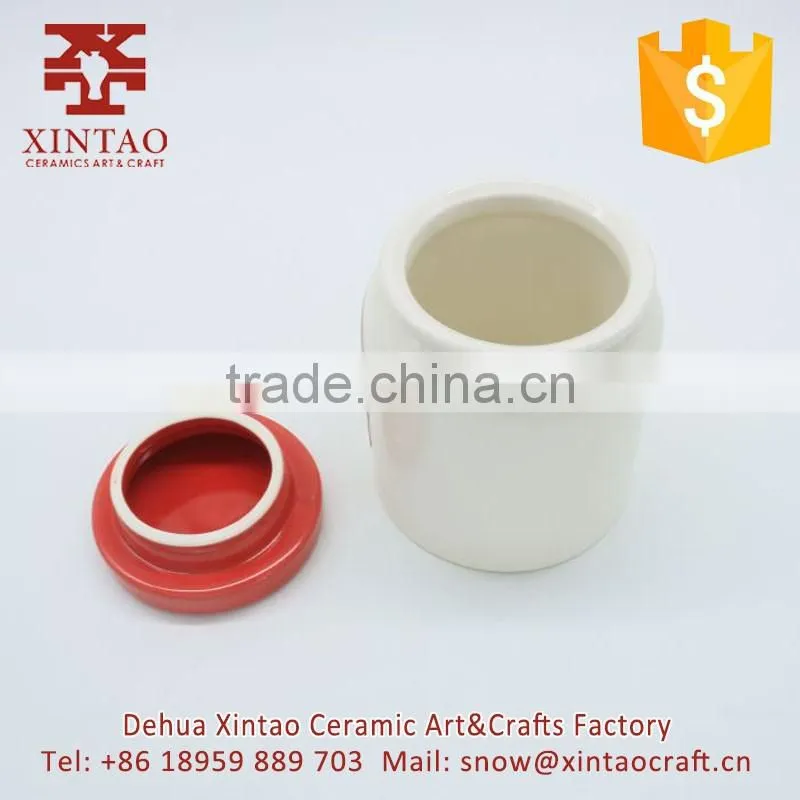 Wholesale export tableware ceramic jar for cookies with strawberry design