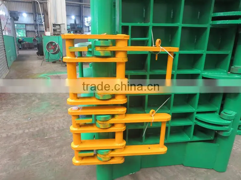 Professional Factory Provide Vertical Hydraulic Baling Press Machine