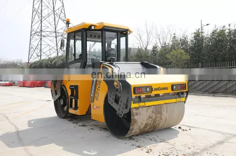 900 Kg Small Vibration Road Roller Track Carrier Roller For Export