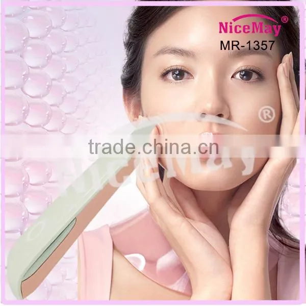 Hottest waterproof makeup equipment skin scrubber
