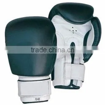 Pakistan Cowhide Leather Black Boxing Gloves