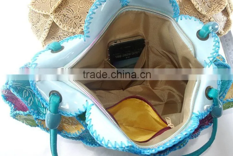 latest design woman handbag cowhells material durable use beautiful color multifunction