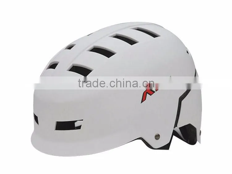 Modern Classic Style Widely Used Climbing Helmet