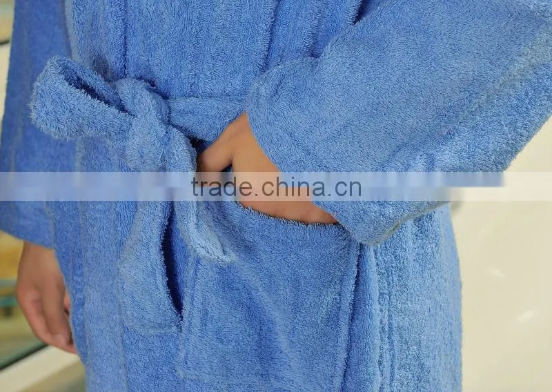 popular 100 cotton hooded men winter gown made in China