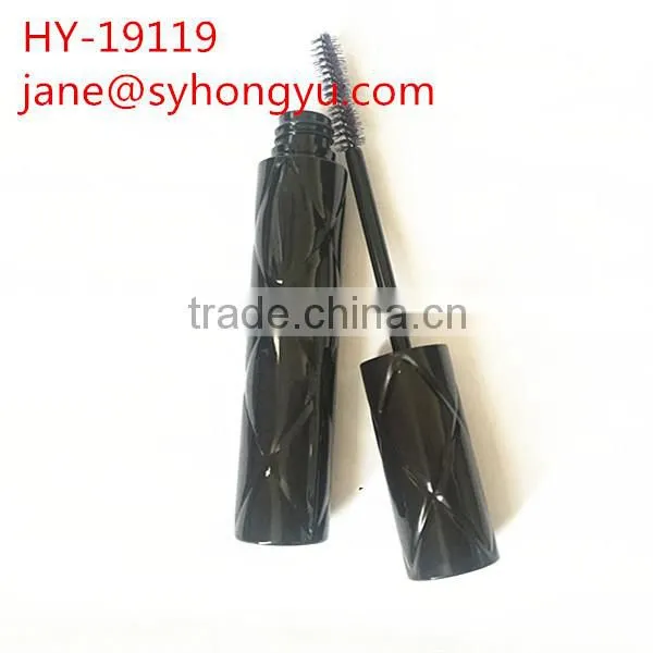 Plastic mascara container