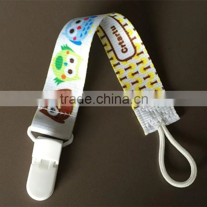 Cute baby pacifier clip plastic pacifier clip baby games baby food pictures pacifier clip