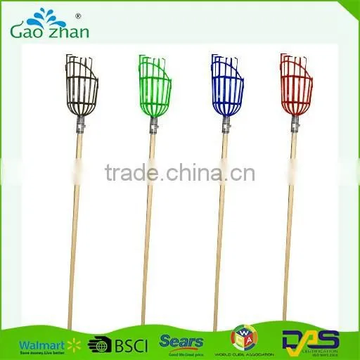 Wholesale high quality long handle telescoping garden tool fruit picker with basket