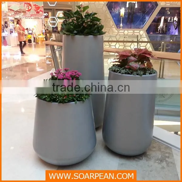 Decorative Fiberglass Square Flower Vase