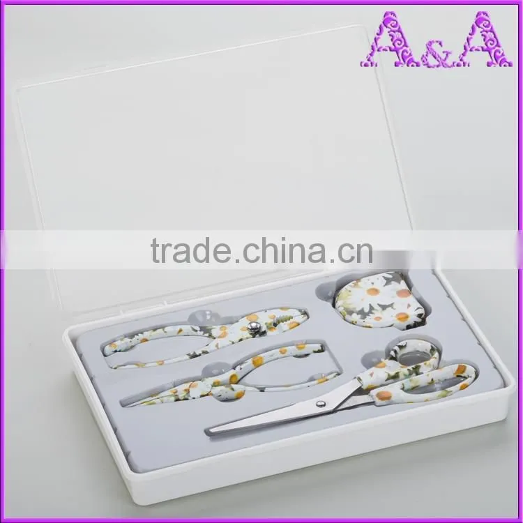 Floral printing craft hand tools with plastic case