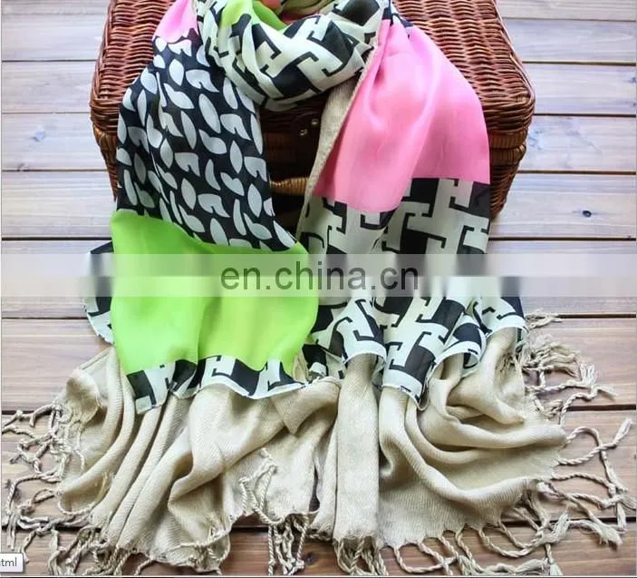 fashion lady printed scarf with tassel