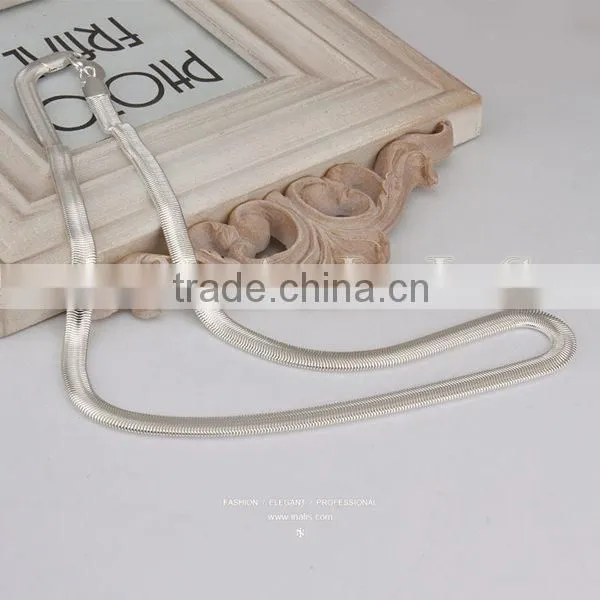 2014 free sample available classic custom fashion necklace vner