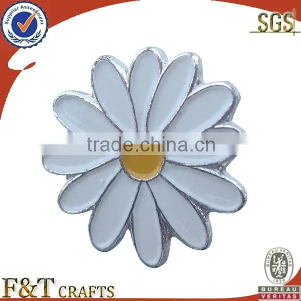 we make custom metal badges with metal painted safety pin