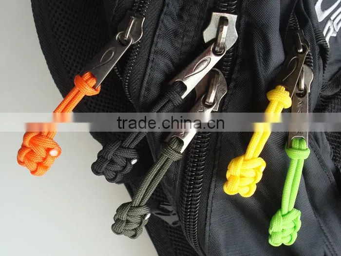 Custom Design Braided Handmade Cobra Weaving Paracord Zipper Puller Fist Knot Paracord Zipper Puller
