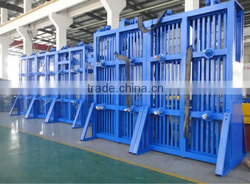 Strip accumulator