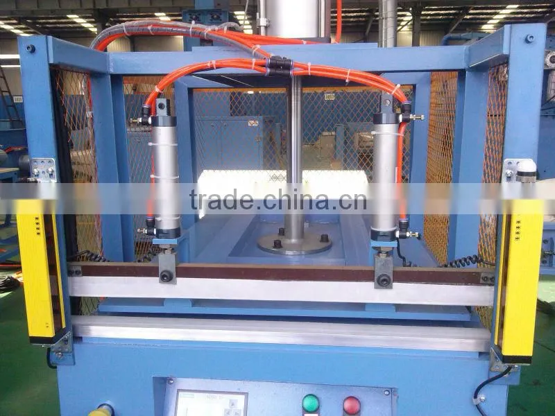 Pillow carding machine, packing machine