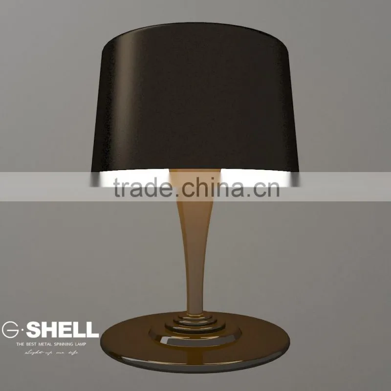 Contemporary European led design metal table lamp for the house