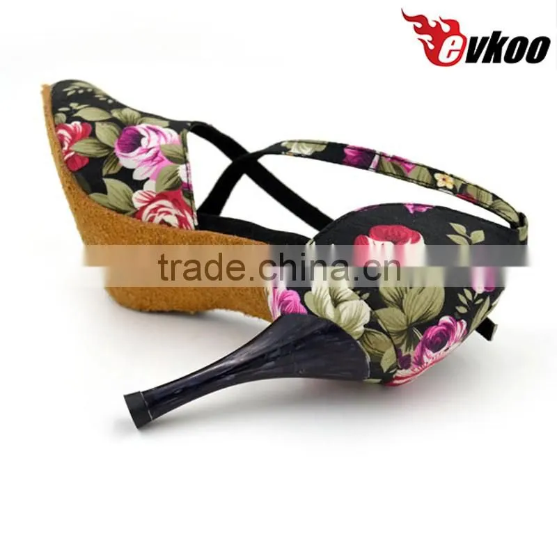 2016Hot selling flower and carve luxe classical italy style women dance shoes covered with crystal top-quality handmade shoes