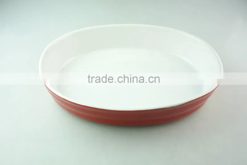 Wholesale Oval glazed ceramic bake plate with handle for daily use