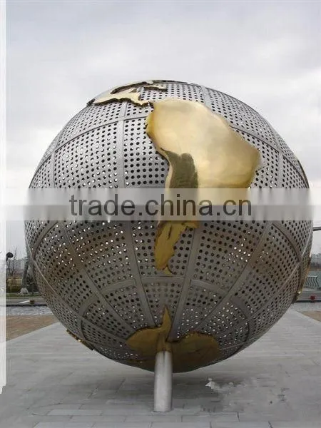 Garden Global Sculpture