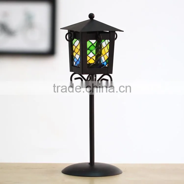 Metal candle holder lantern