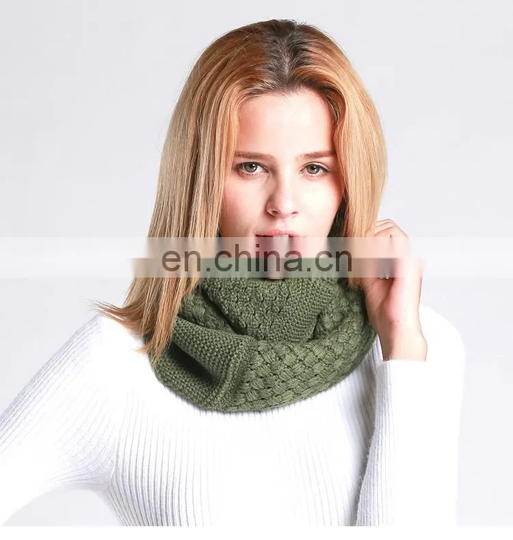 2018 Popular young girl solid color fashion scarves oversize loop scarf knitting