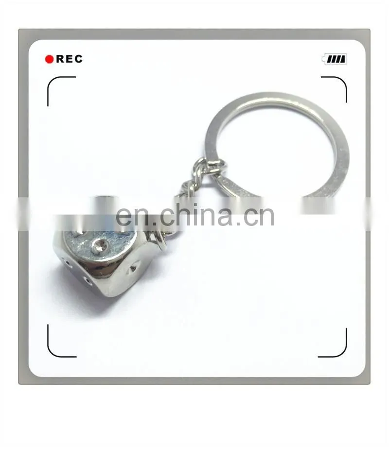 Custom made cheap metal dice keychain