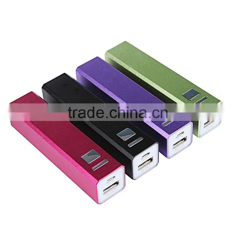 New Model Fashion Portable Power Bank With 2600mah Cargador