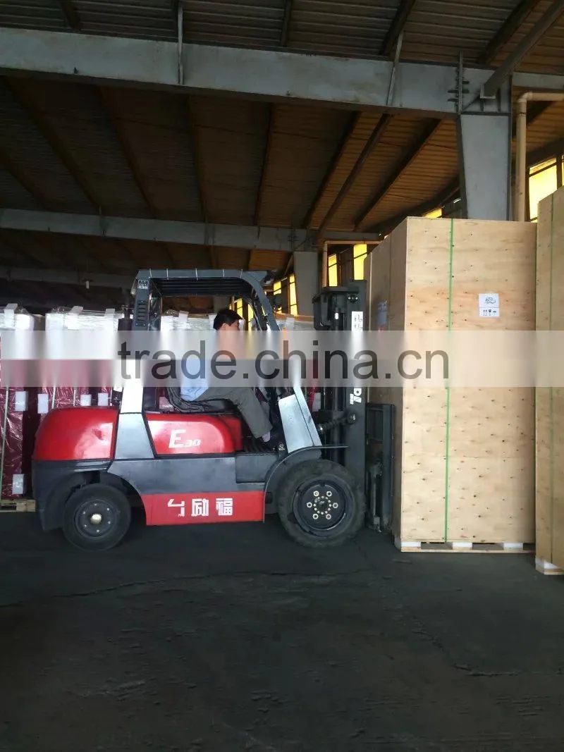 Self-service bagged ice equipments