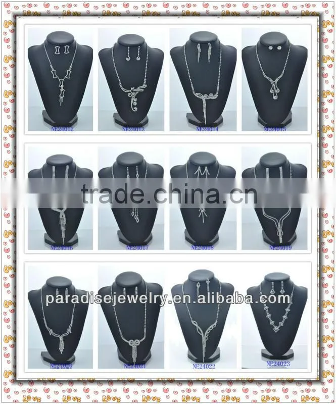 Fashion Clear Rhinestone Aolly Necklace and Earrings Jewelry Set-NE24010