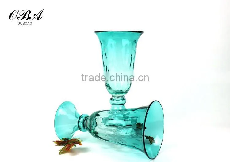 Wholesale direct sales creative glass vase for wedding centerpiece / Flower shape cheap glass flower vase for terrarium