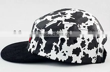Flat brim adjustable custom 5 panel zebra print hats